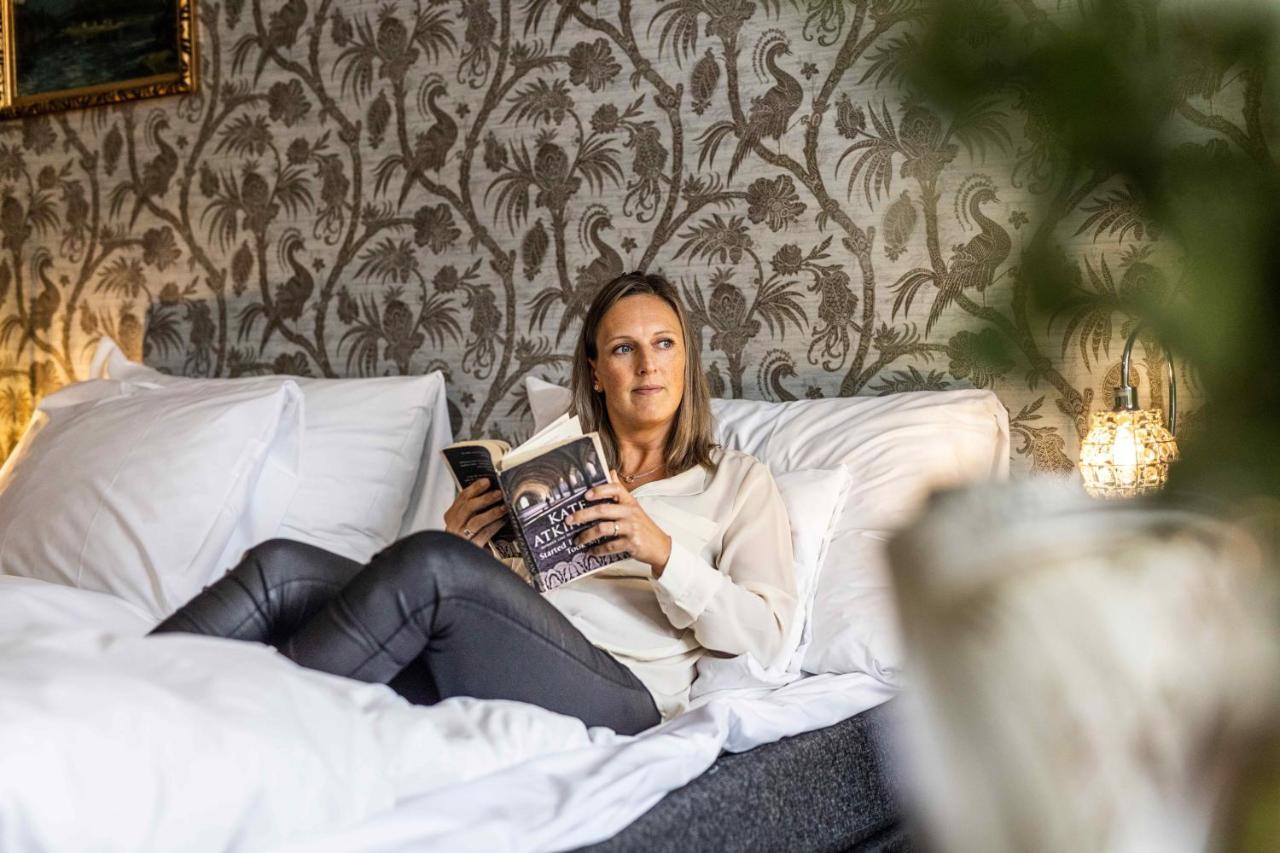 Gloppen Hotell - By Classic Norway Hotels サンダーネ エクステリア 写真