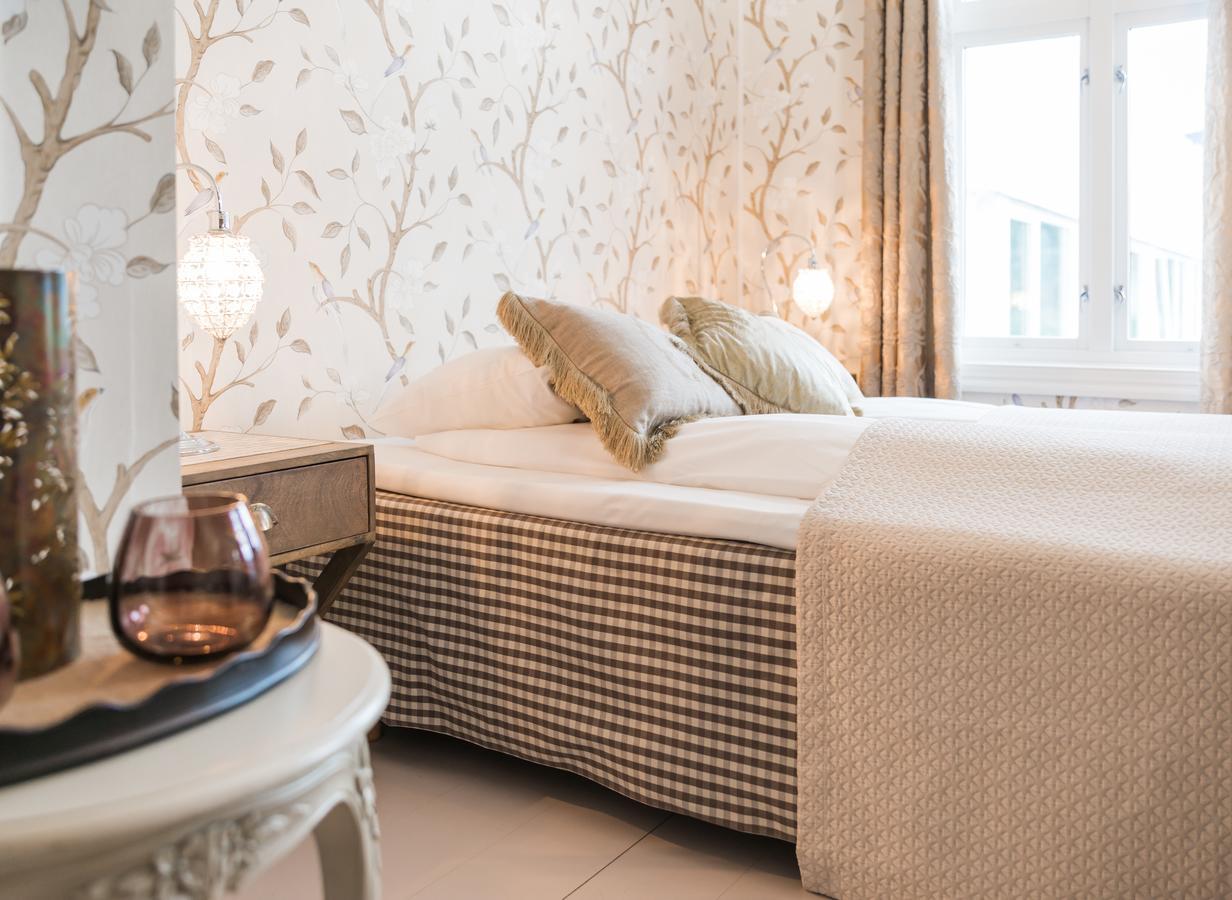 Gloppen Hotell - By Classic Norway Hotels サンダーネ エクステリア 写真
